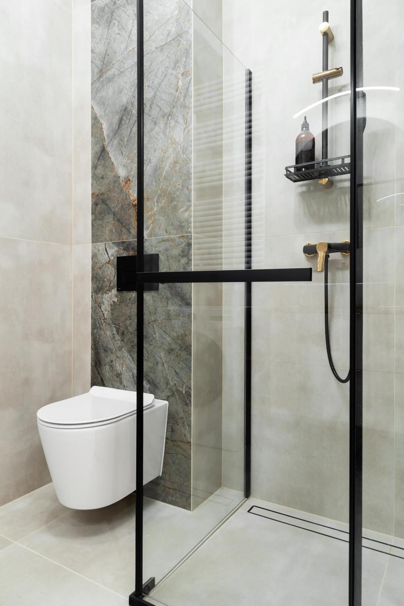 Househost Smolensk Elegant Ac Lift Security Krakau